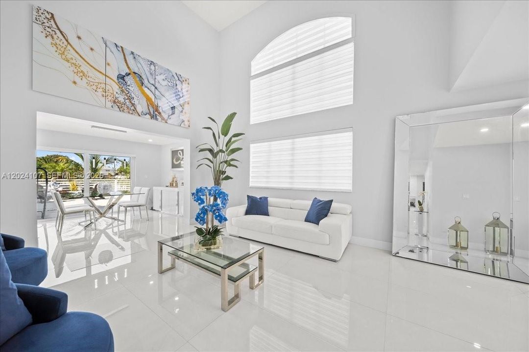 For Sale: $850,000 (4 beds, 3 baths, 2473 Square Feet)