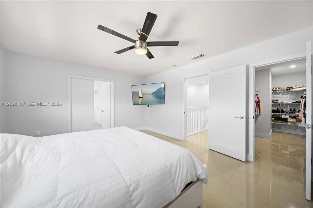 For Sale: $850,000 (4 beds, 3 baths, 2473 Square Feet)