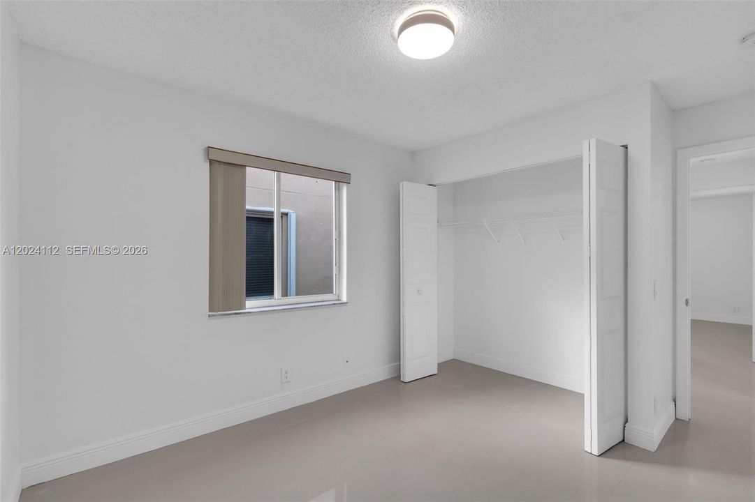En Renta: $3,950 (3 camas, 2 baños, 1390 Pies cuadrados)