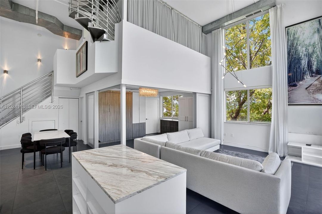 For Sale: $1,290,000 (2 beds, 2 baths, 1164 Square Feet)