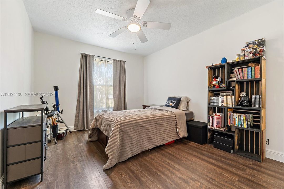 For Sale: $875,000 (4 beds, 2 baths, 2278 Square Feet)