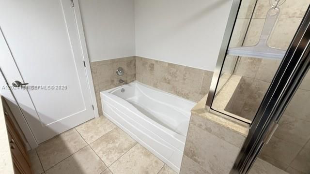 For Sale: $997,800 (3 beds, 2 baths, 1553 Square Feet)