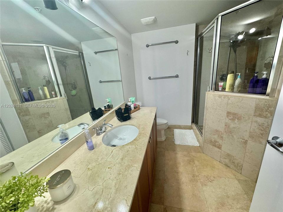 For Sale: $997,800 (3 beds, 2 baths, 1553 Square Feet)