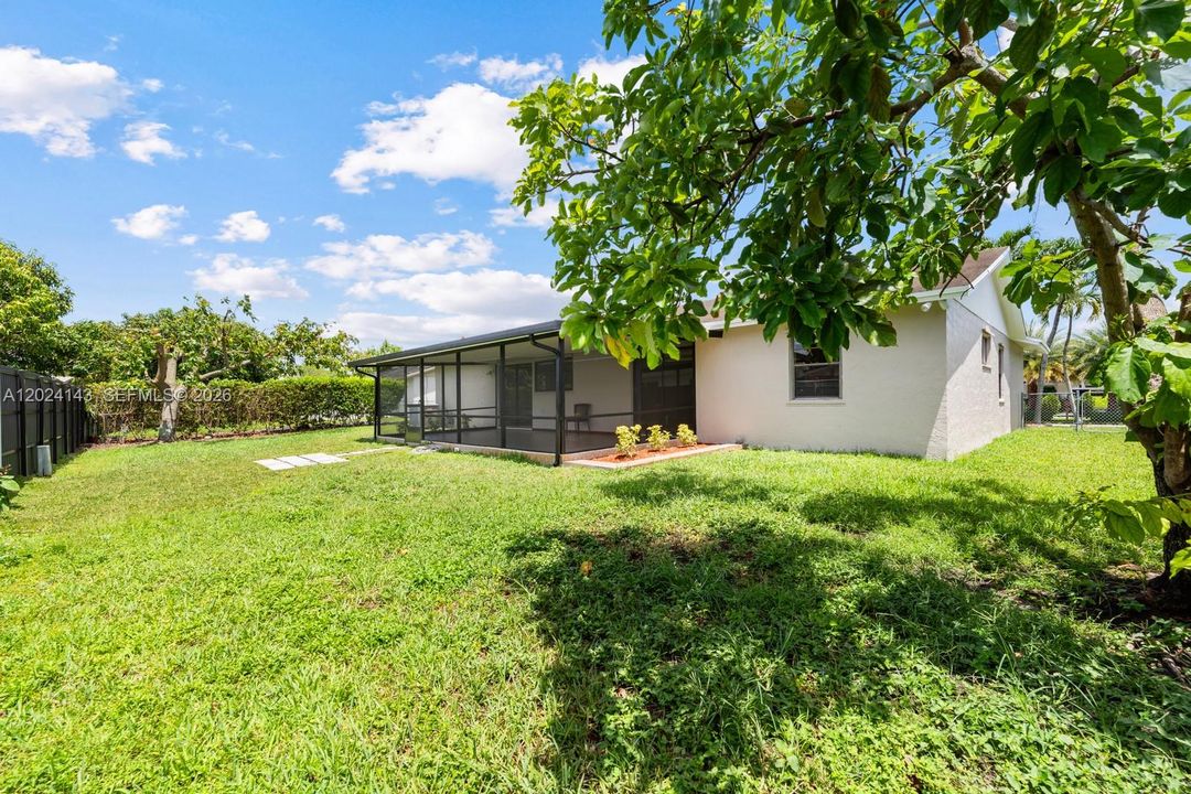 Active With Contract: $3,700 (4 beds, 2 baths, 1330 Square Feet)