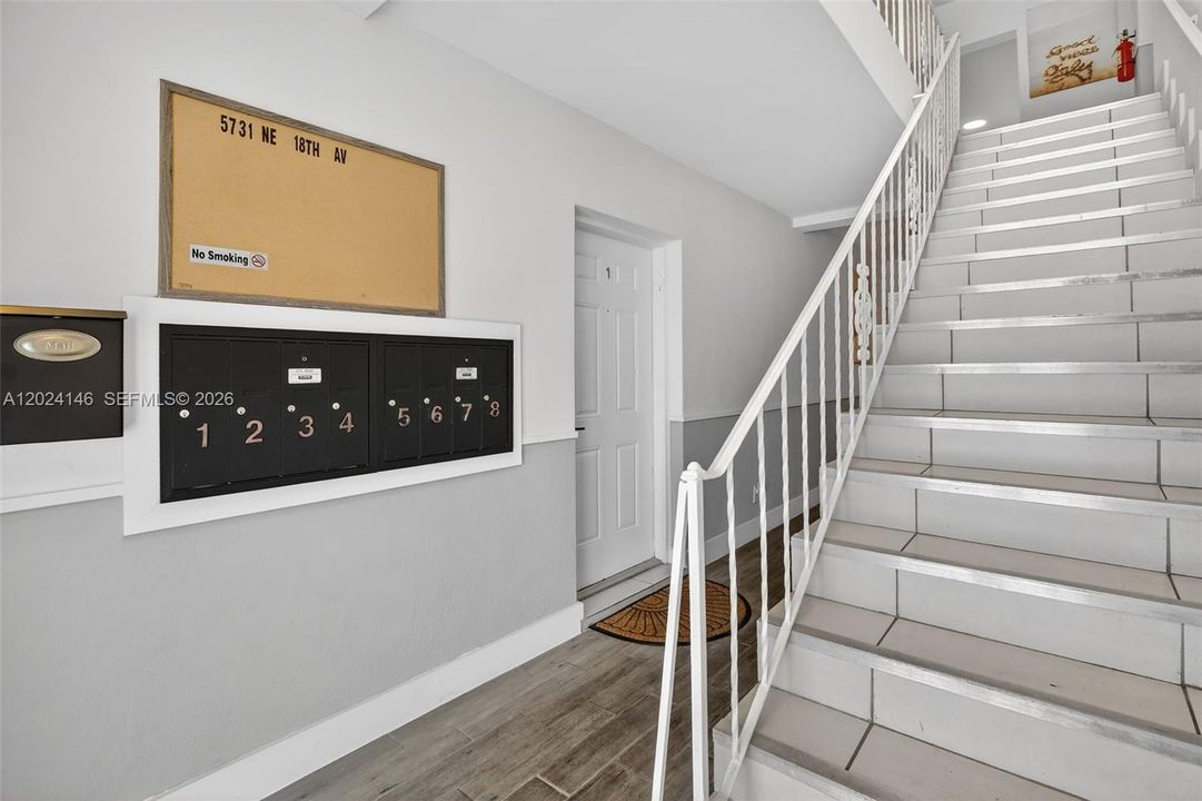 For Rent: $1,800 (1 beds, 1 baths, 750 Square Feet)