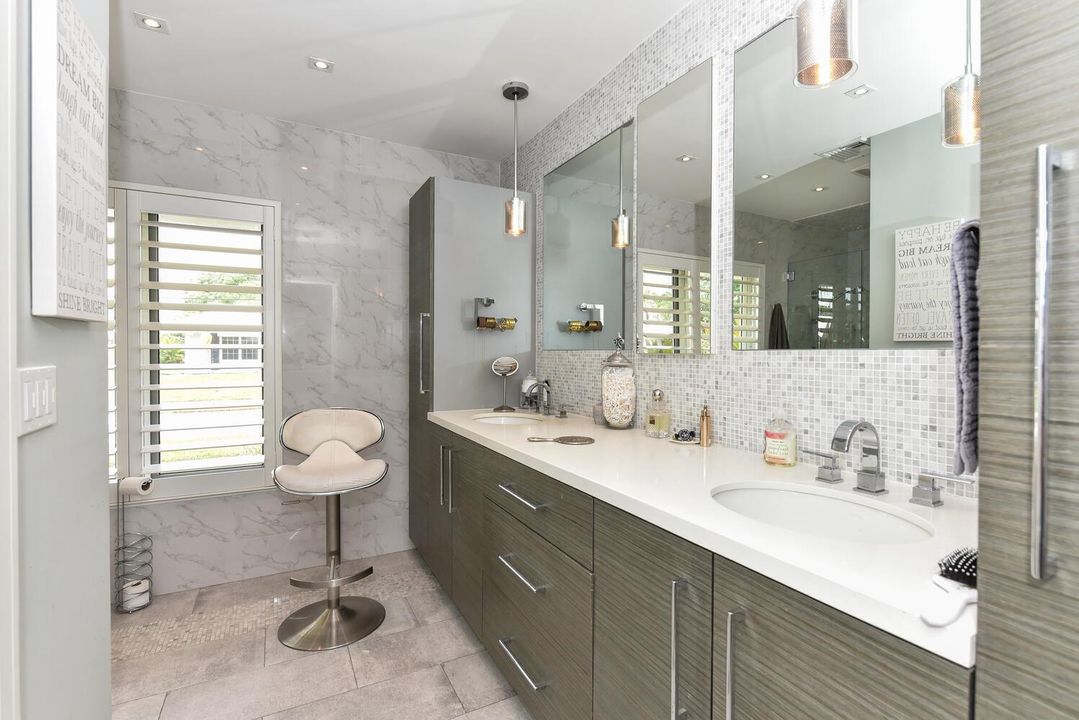 880 Hickory Terrace Boca Raton-large-024
