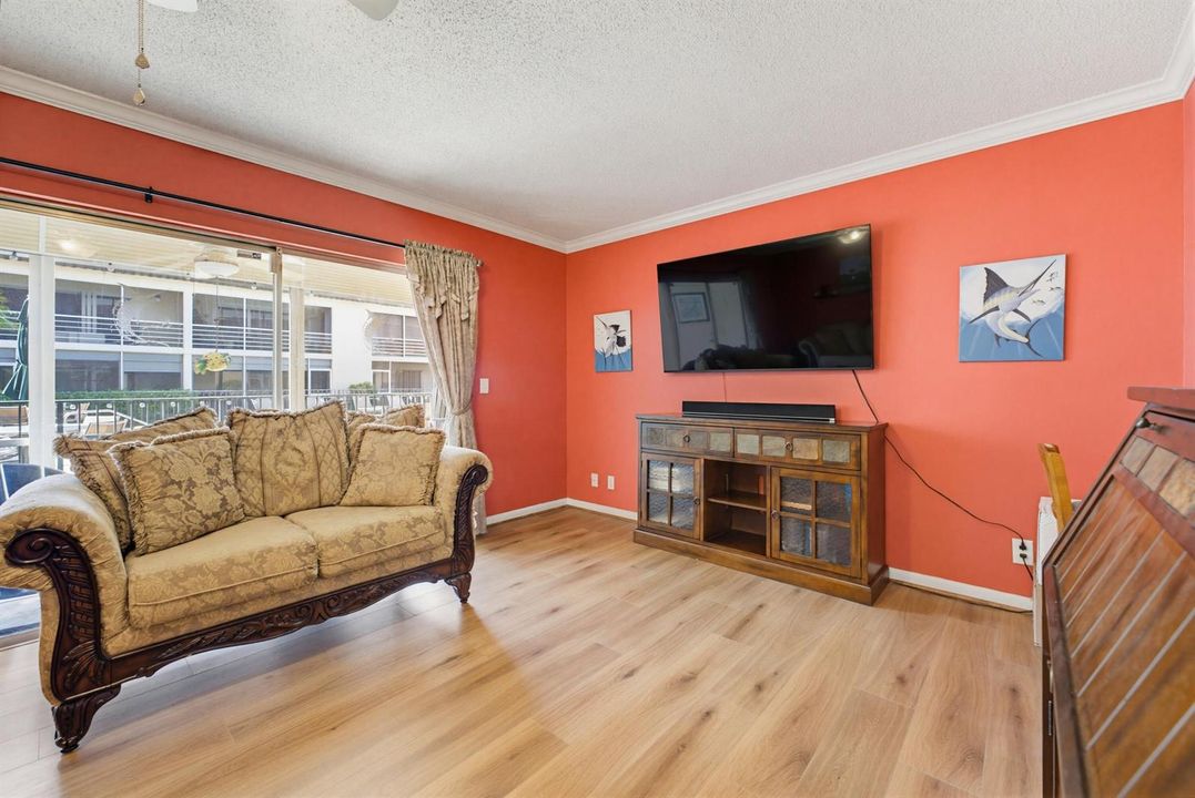 Graceann Tinney_342 Southwind Dr (37)