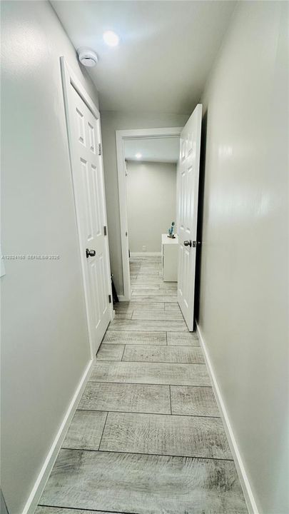 For Sale: $410,000 (1 beds, 1 baths, 408 Square Feet)