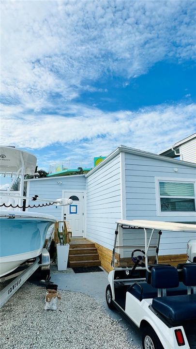 For Sale: $410,000 (1 beds, 1 baths, 408 Square Feet)