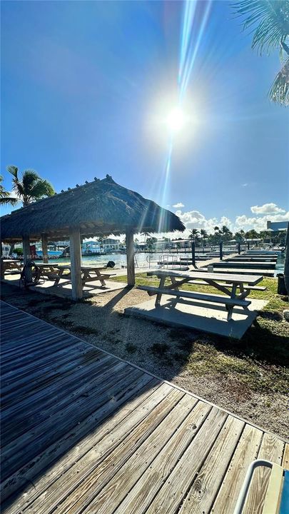 For Sale: $410,000 (1 beds, 1 baths, 408 Square Feet)