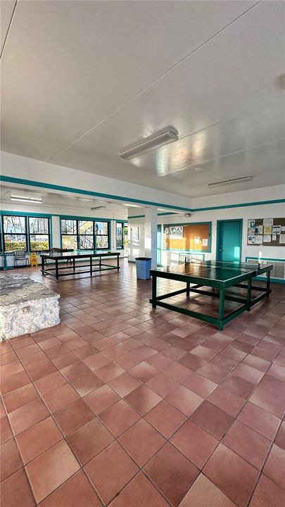 For Sale: $410,000 (1 beds, 1 baths, 408 Square Feet)