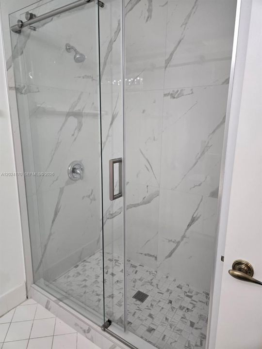 Active With Contract: $3,700 (3 beds, 2 baths, 1898 Square Feet)