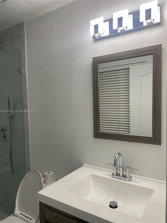 В аренду: $2,950 (3 спален, 2 ванн, 1386 Квадратных фут)