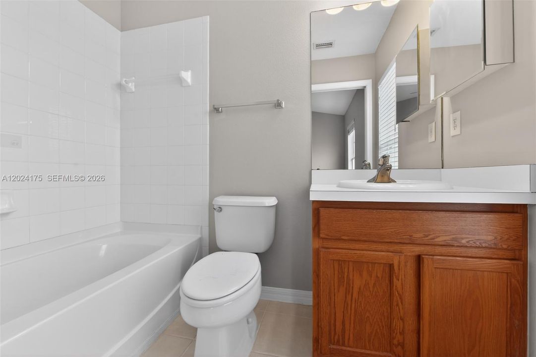 En Venta: $208,500 (2 camas, 2 baños, 0 Pies cuadrados)
