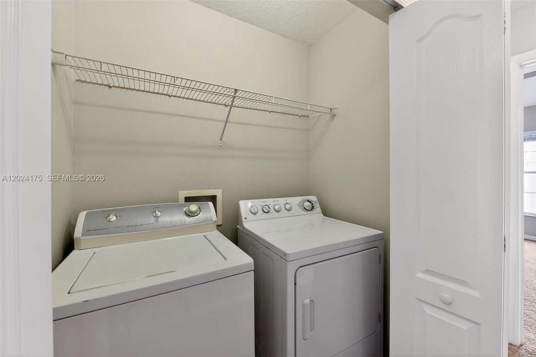 En Venta: $208,500 (2 camas, 2 baños, 0 Pies cuadrados)