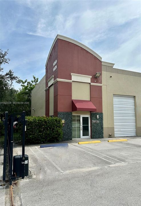 For Rent: $3,200 (0 beds, 0 baths, 0 Square Feet)