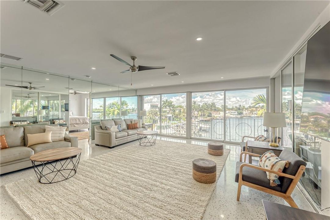 open living / dining / kitchen