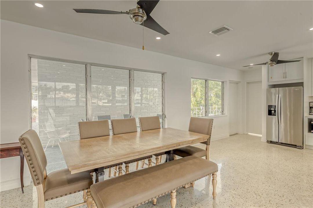 open living / dining / kitchen