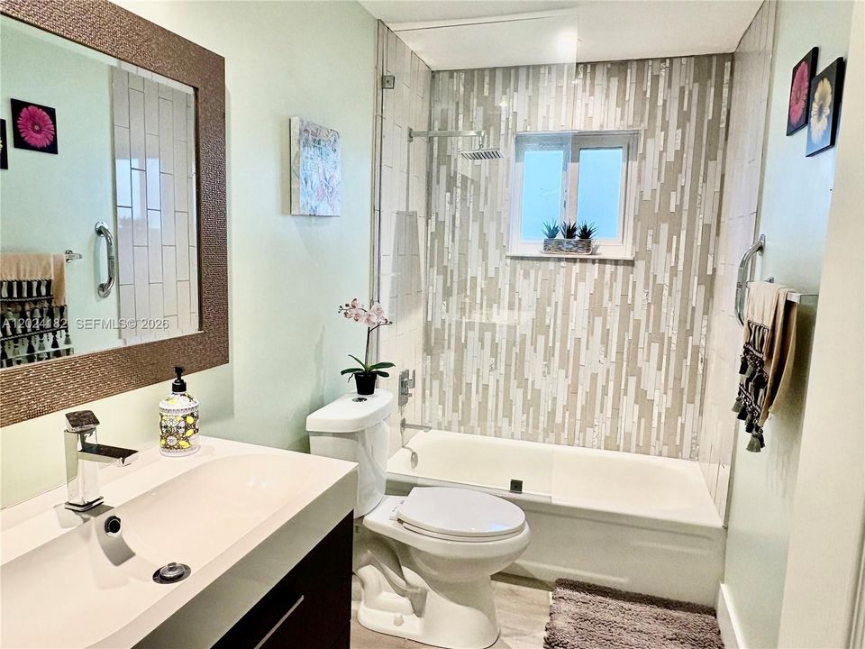 En Venta: $465,000 (2 camas, 2 baños, 1438 Pies cuadrados)