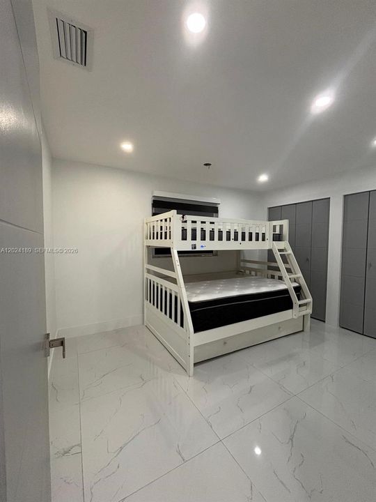 En Renta: $4,000 (3 camas, 2 baños, 1520 Pies cuadrados)