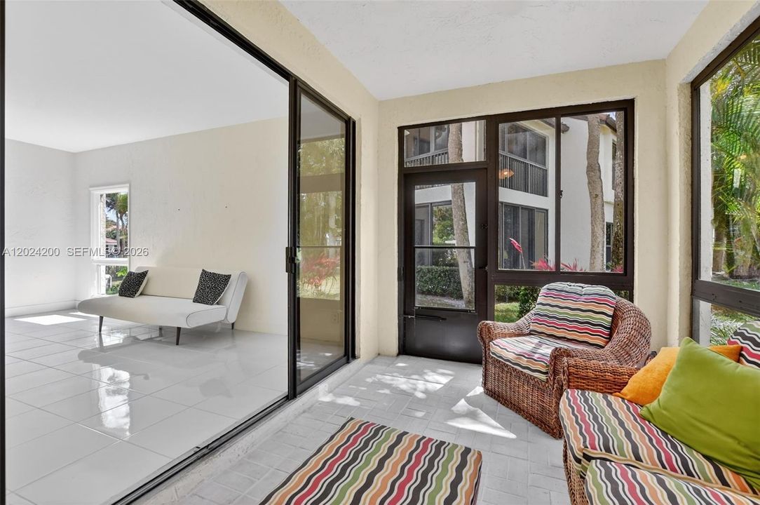 For Rent: $3,450 (2 beds, 2 baths, 1309 Square Feet)
