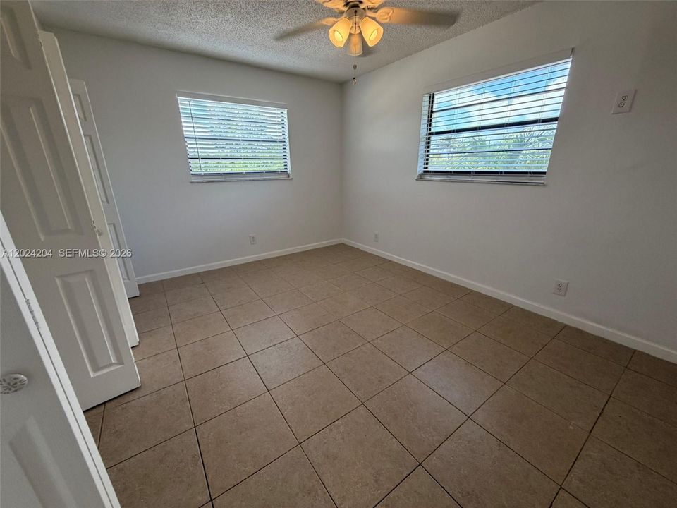 For Sale: $1,199,000 (0 beds, 0 baths, 3561 Square Feet)
