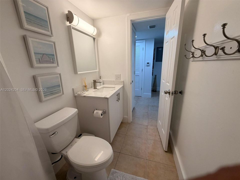 For Sale: $1,199,000 (0 beds, 0 baths, 3561 Square Feet)