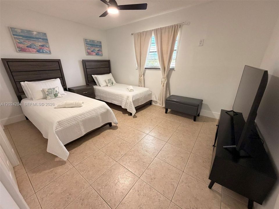 For Sale: $1,199,000 (0 beds, 0 baths, 3561 Square Feet)
