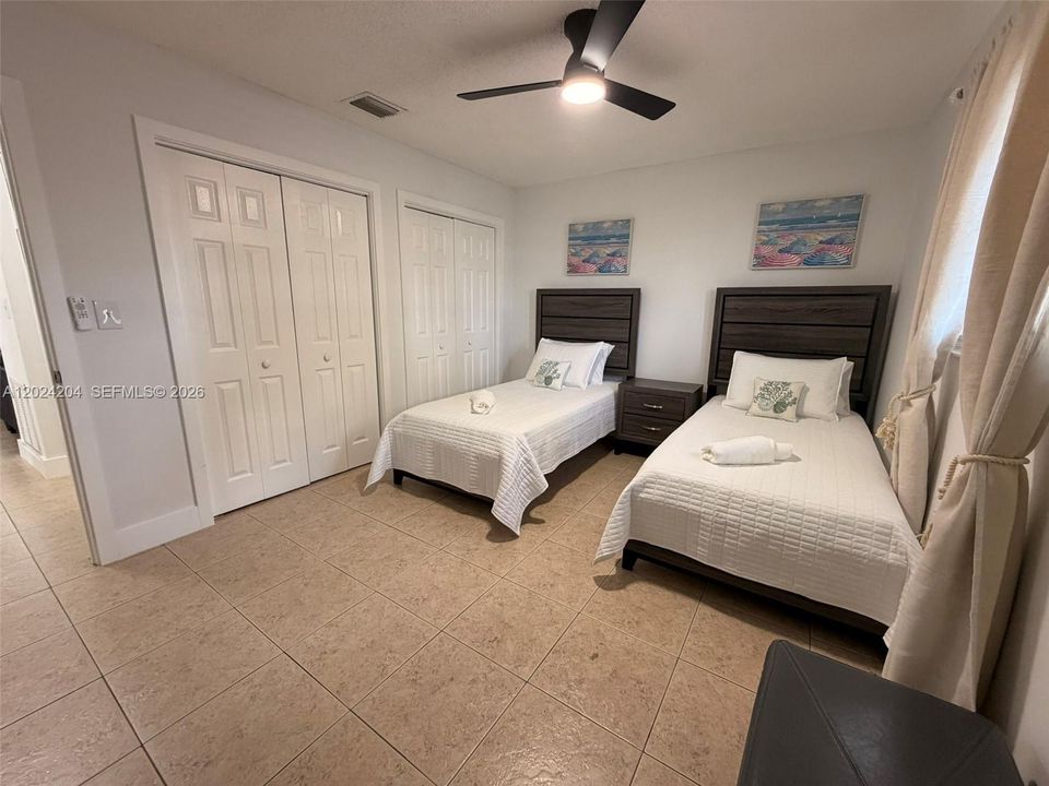 For Sale: $1,199,000 (0 beds, 0 baths, 3561 Square Feet)