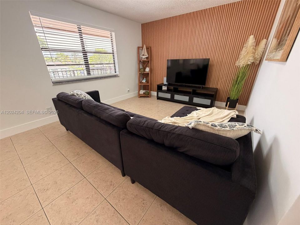 For Sale: $1,199,000 (0 beds, 0 baths, 3561 Square Feet)