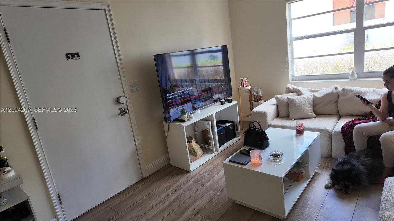 En Venta: $230,000 (1 camas, 1 baños, 582 Pies cuadrados)