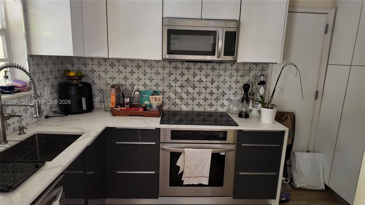 En Venta: $230,000 (1 camas, 1 baños, 582 Pies cuadrados)