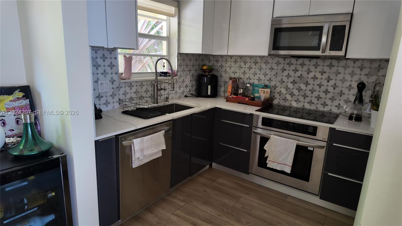 En Venta: $230,000 (1 camas, 1 baños, 582 Pies cuadrados)