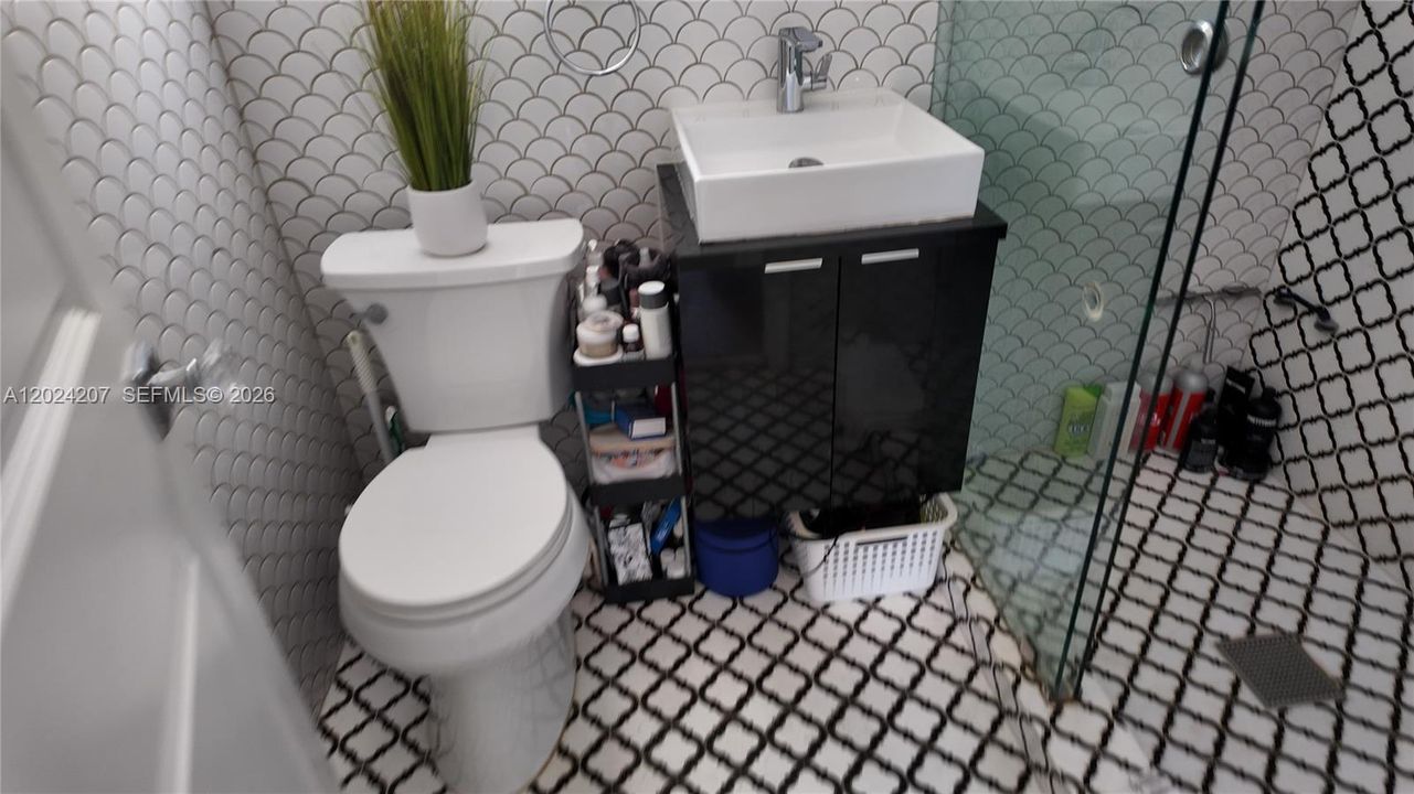 En Venta: $230,000 (1 camas, 1 baños, 582 Pies cuadrados)