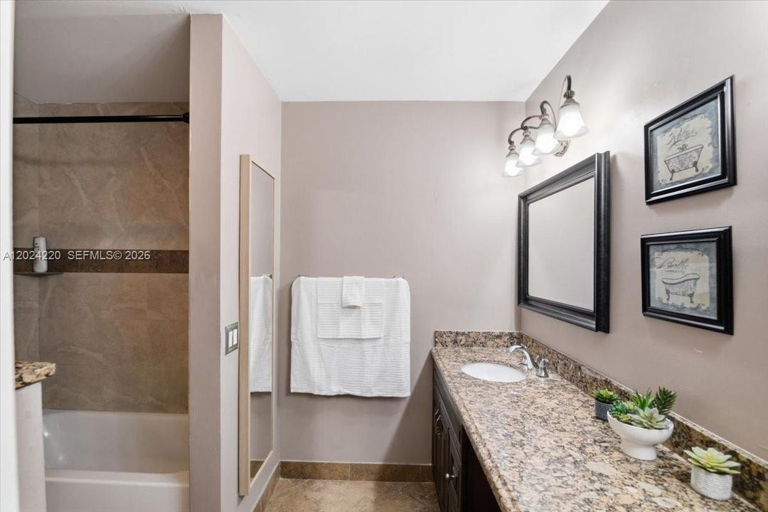 For Sale: $859,000 (4 beds, 2 baths, 2294 Square Feet)