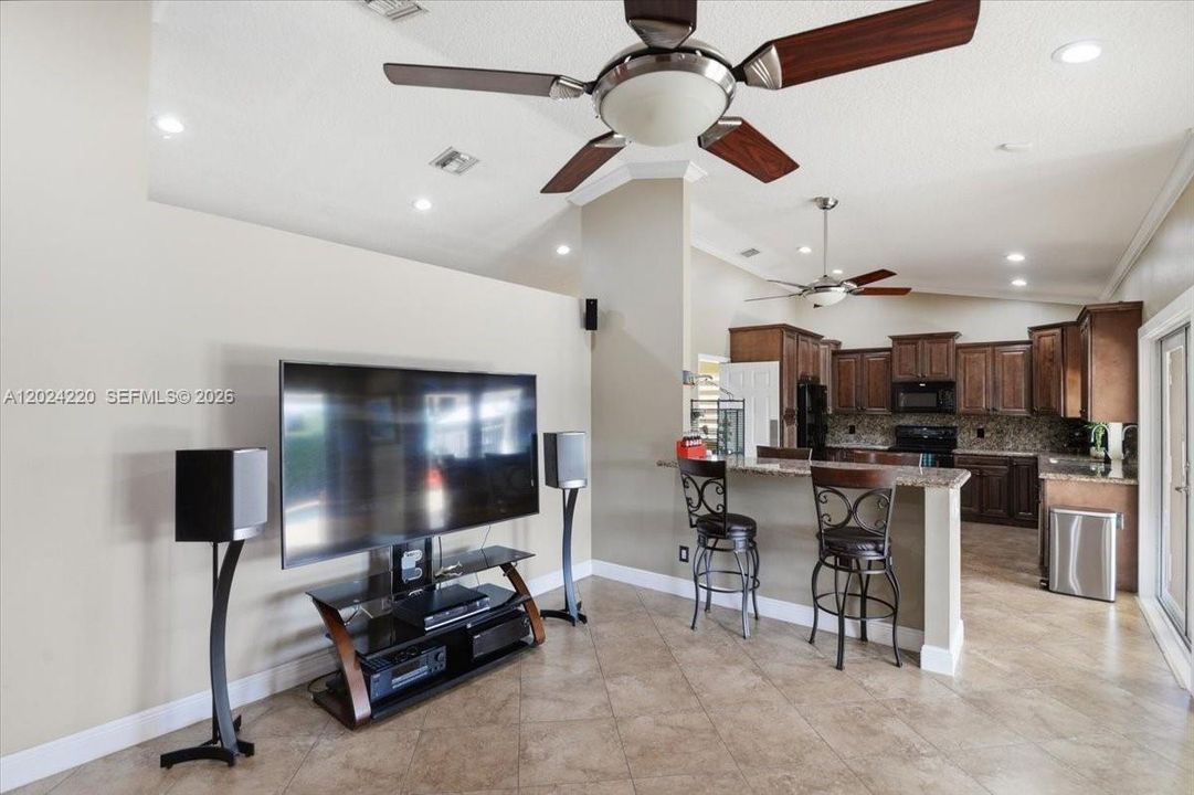 For Sale: $859,000 (4 beds, 2 baths, 2294 Square Feet)