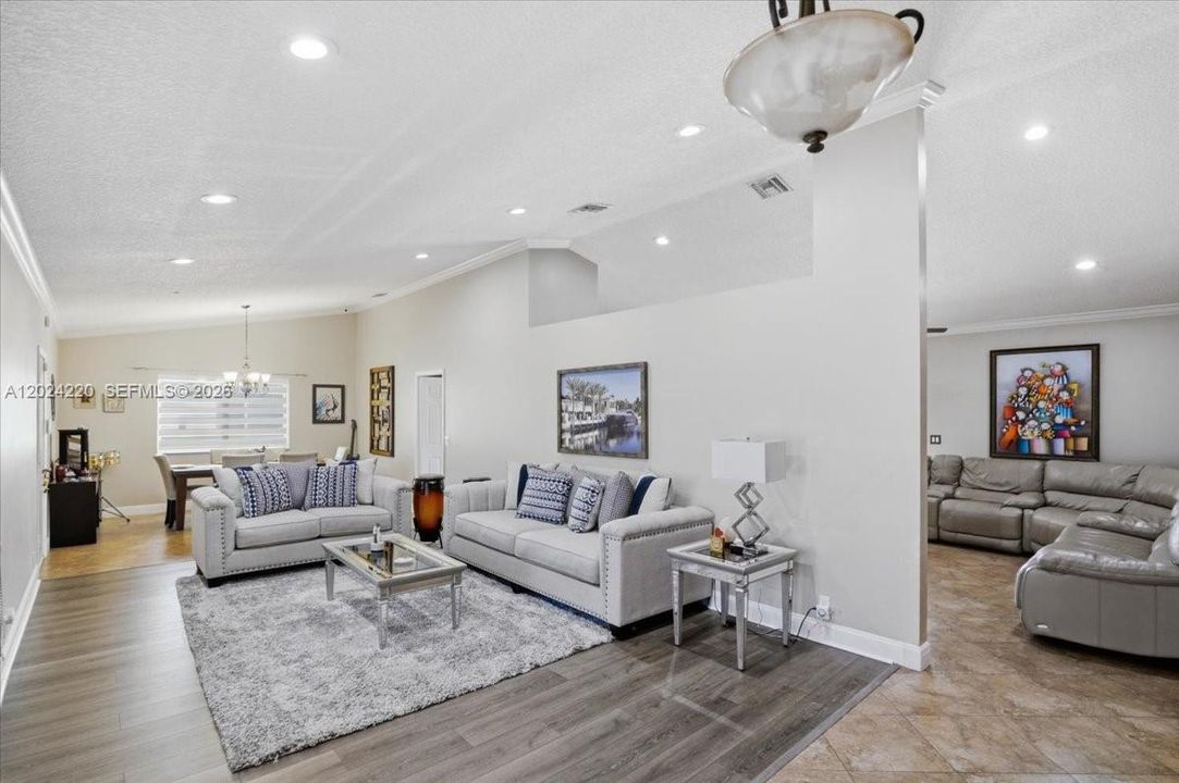 For Sale: $859,000 (4 beds, 2 baths, 2294 Square Feet)