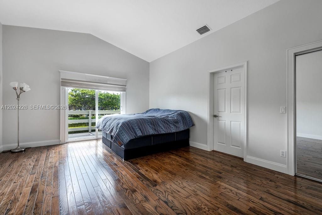 For Sale: $725,000 (4 beds, 3 baths, 2305 Square Feet)