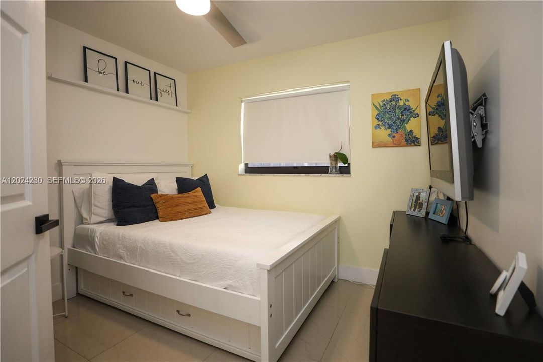 For Sale: $594,900 (3 beds, 2 baths, 1208 Square Feet)
