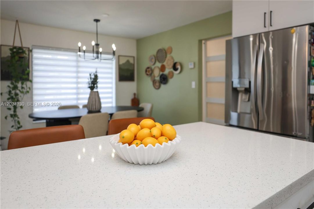 For Sale: $594,900 (3 beds, 2 baths, 1208 Square Feet)