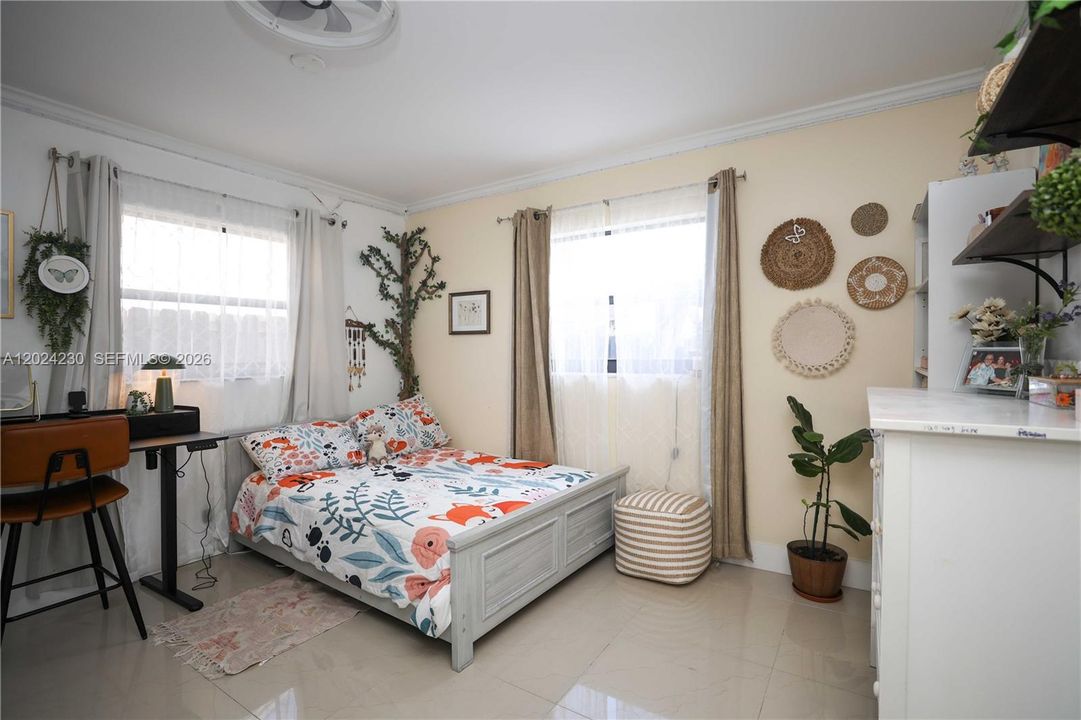 For Sale: $594,900 (3 beds, 2 baths, 1208 Square Feet)