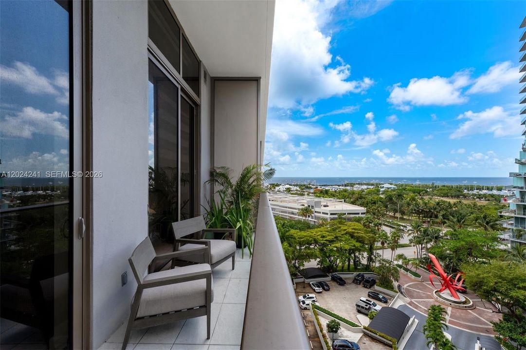 For Rent: $7,250 (1 beds, 1 baths, 555 Square Feet)