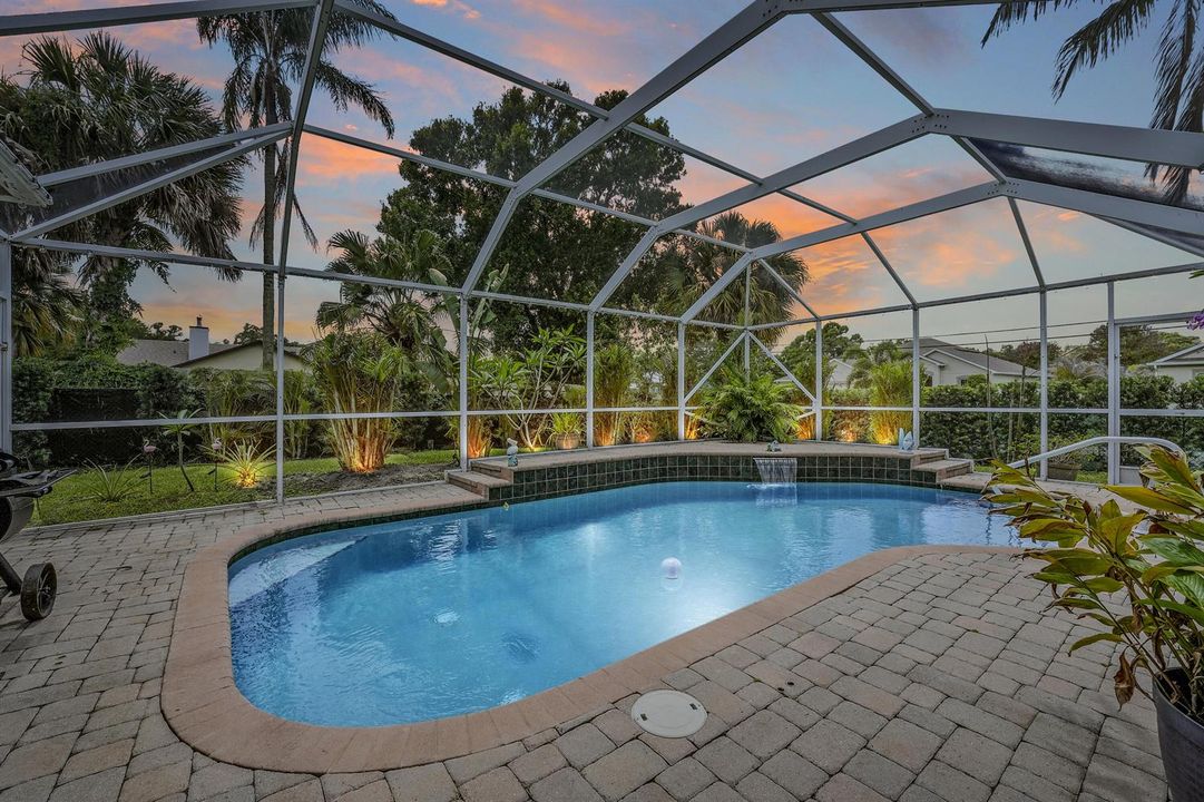 Landscape Lighting around Pool