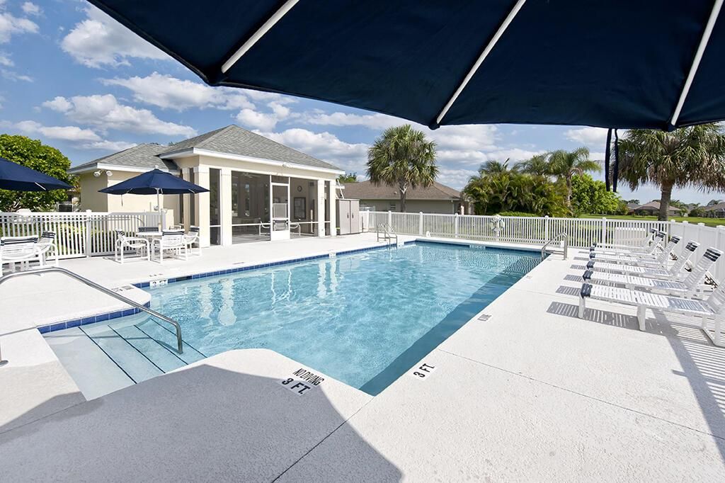 Lake Temple Pool