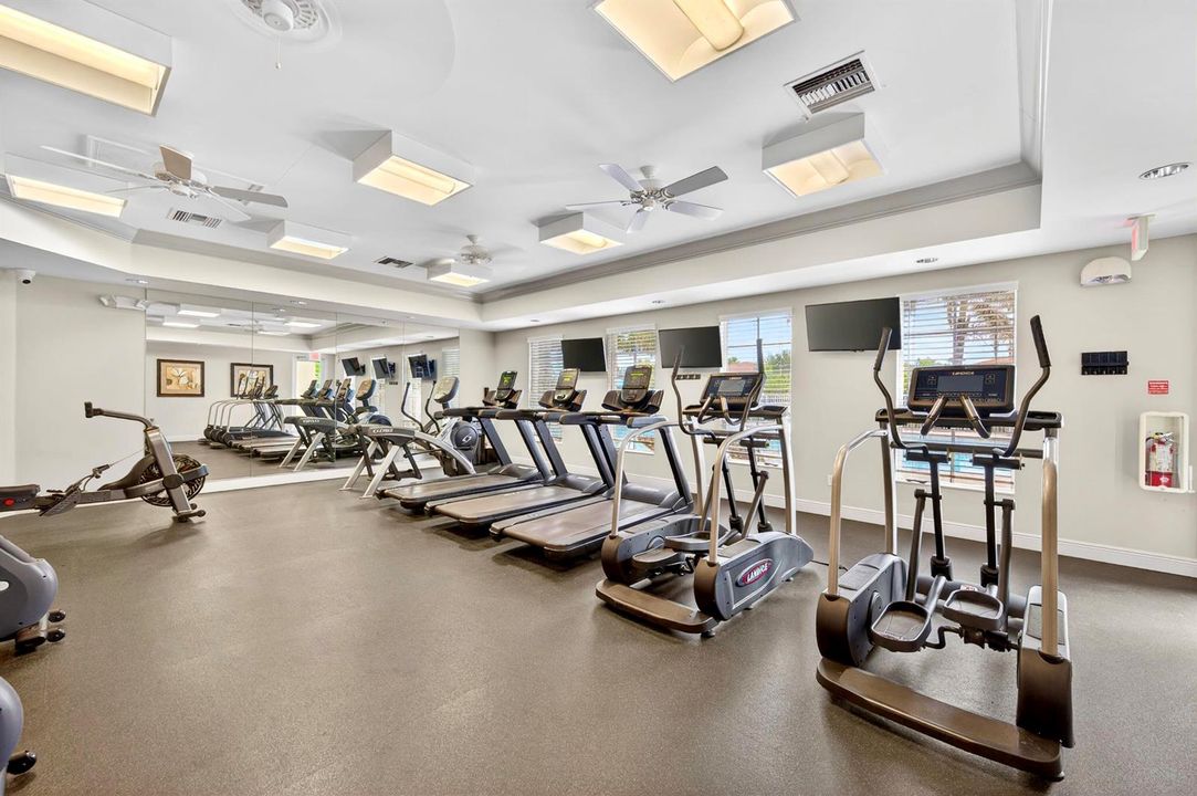 VeroLago 204 Gym