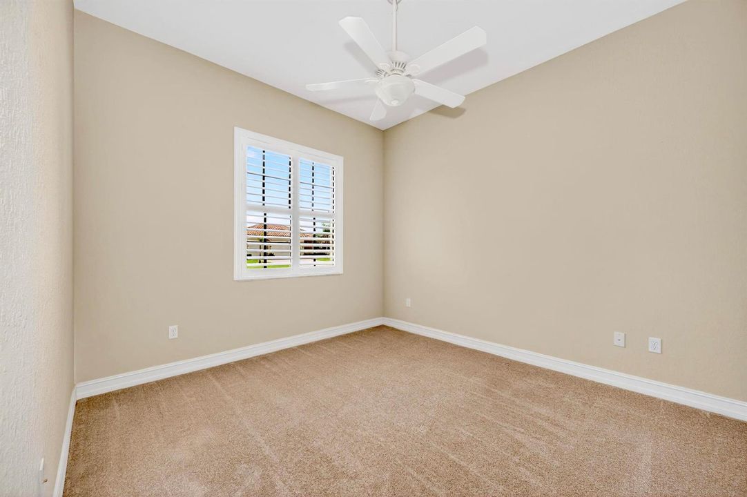 5523 414 Bedroom 3 Front