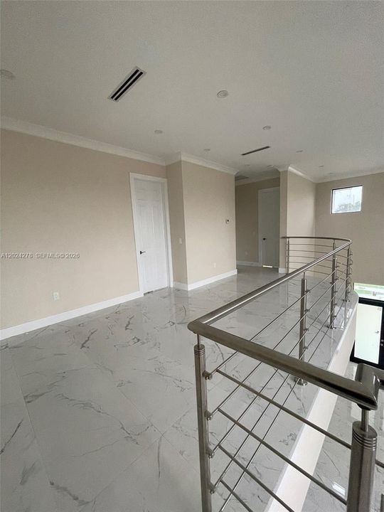 For Sale: $1,300,000 (4 beds, 4 baths, 3900 Square Feet)