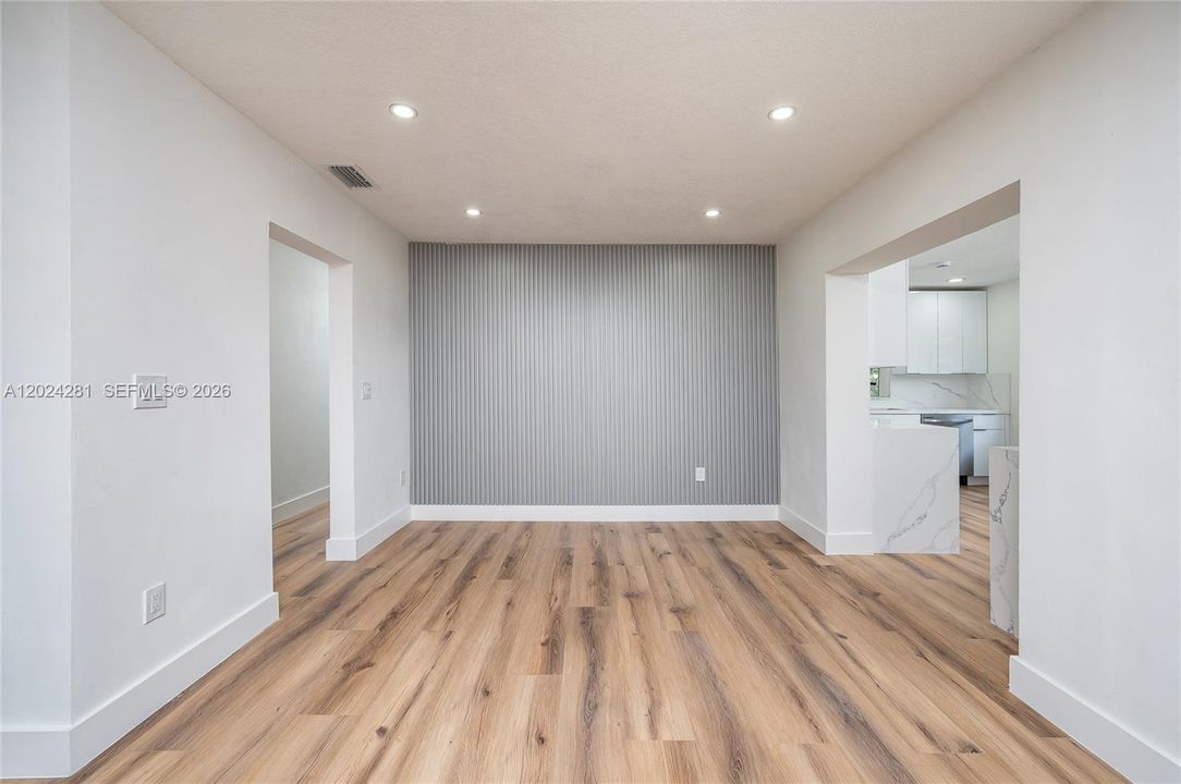 For Sale: $899,000 (3 beds, 2 baths, 1540 Square Feet)