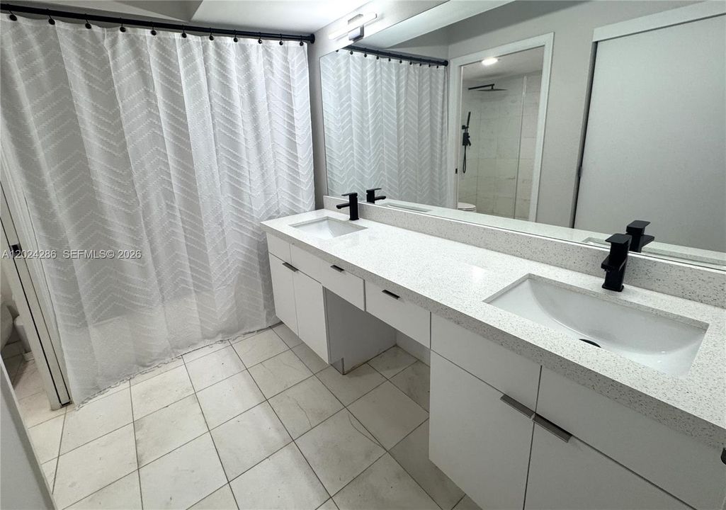 В аренду: $3,200 (2 спален, 2 ванн, 1181 Квадратных фут)