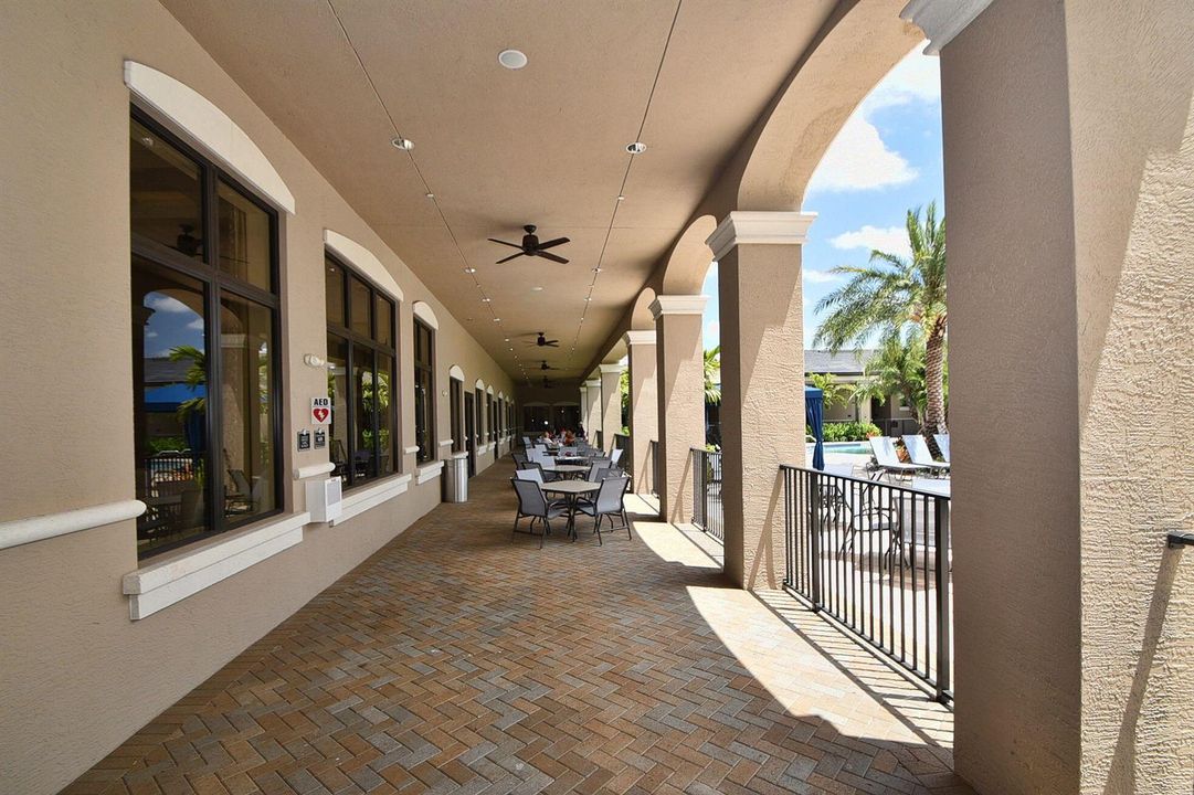 VERANDA